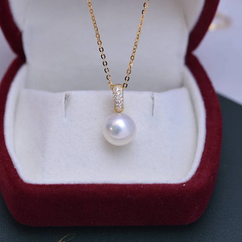 9-10mm Freshwater Pearl & Anouk Necklace