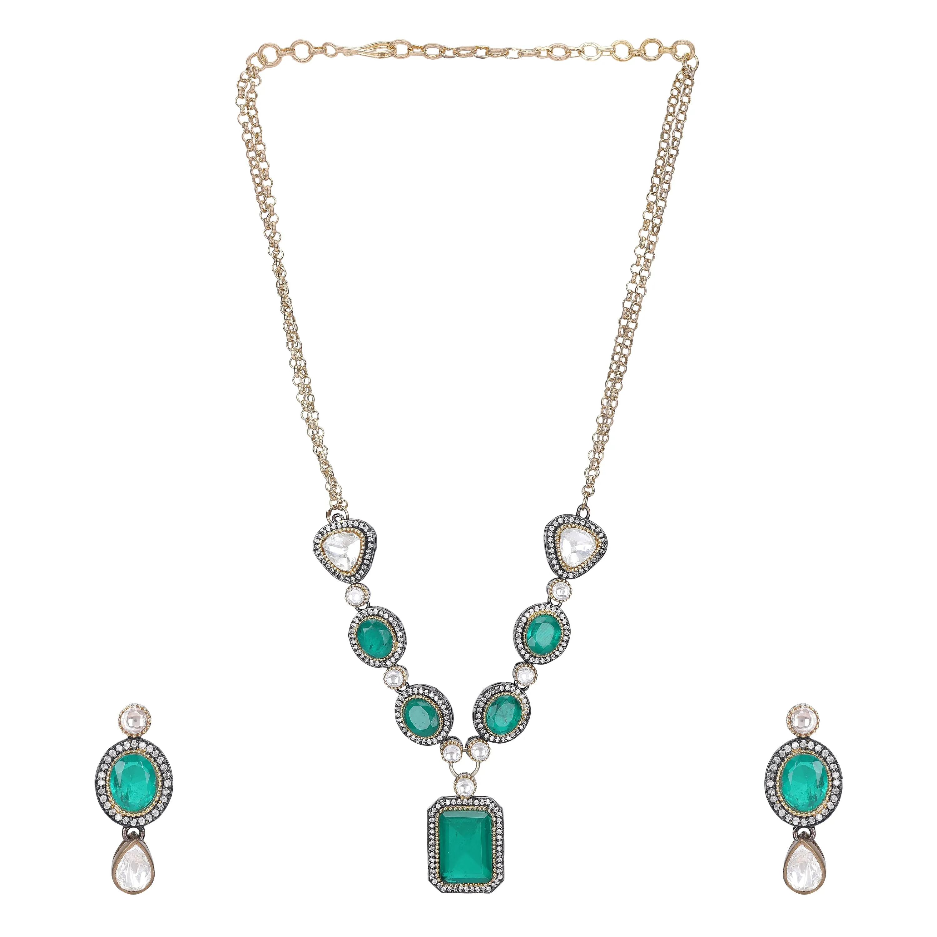 Aafreen Zenshi Necklace Set