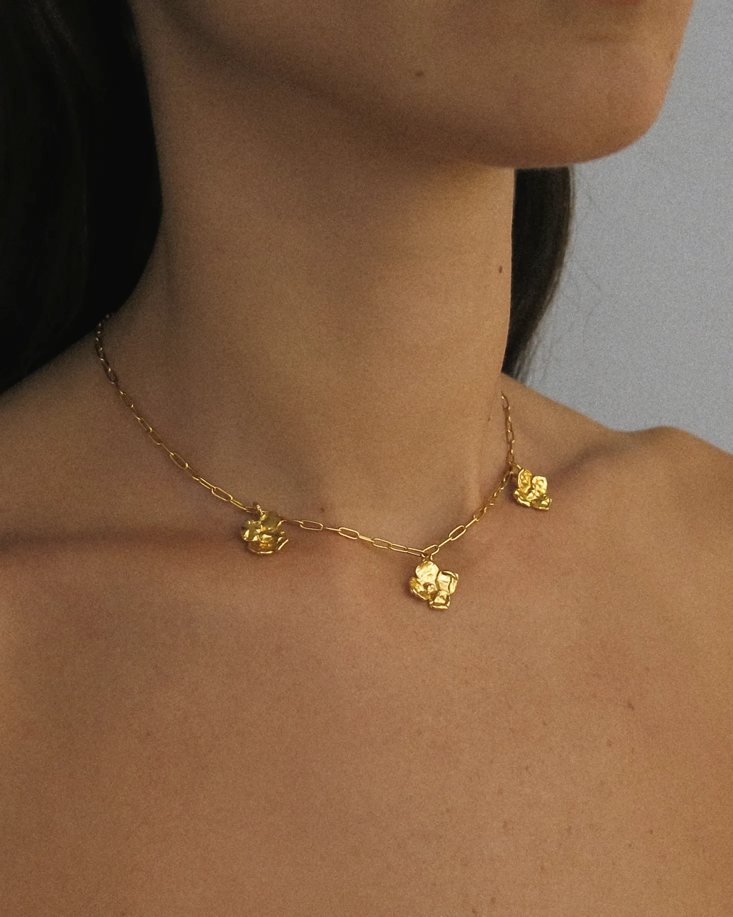 ALICE NECKLACE