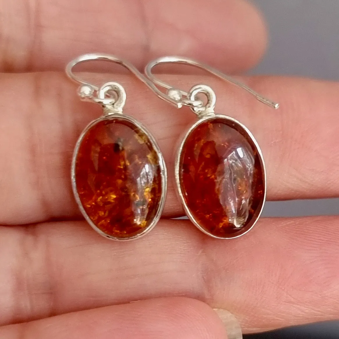 Baltic Amber Oval 14mm x 10mm Sterling Silver Earrings, E18