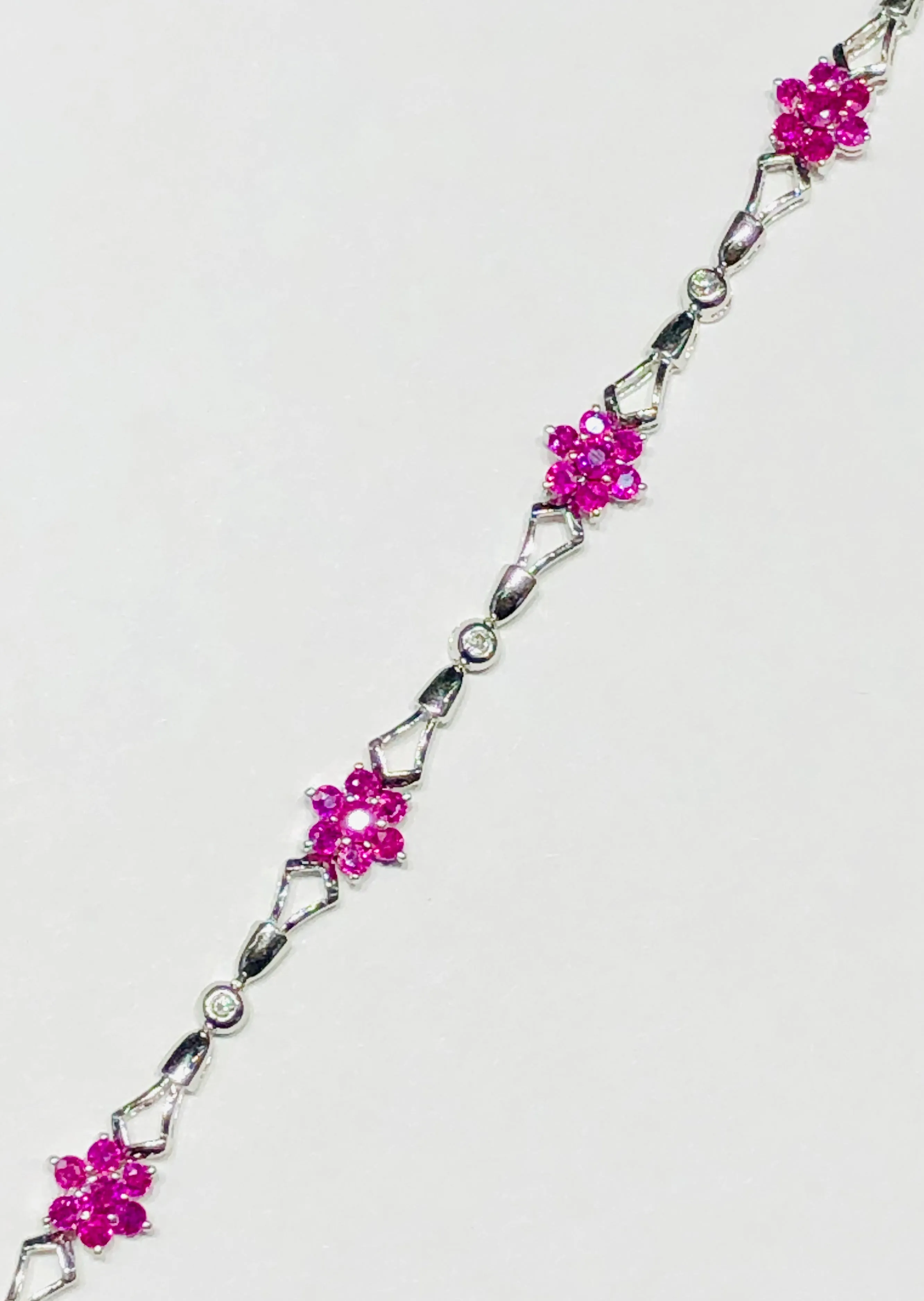 Flower Ruby Diamond Bracelet (14K)