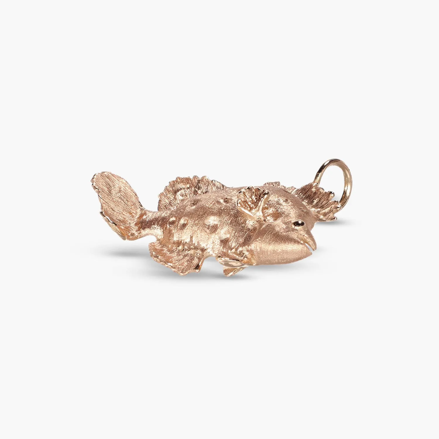 Grouper pendant L