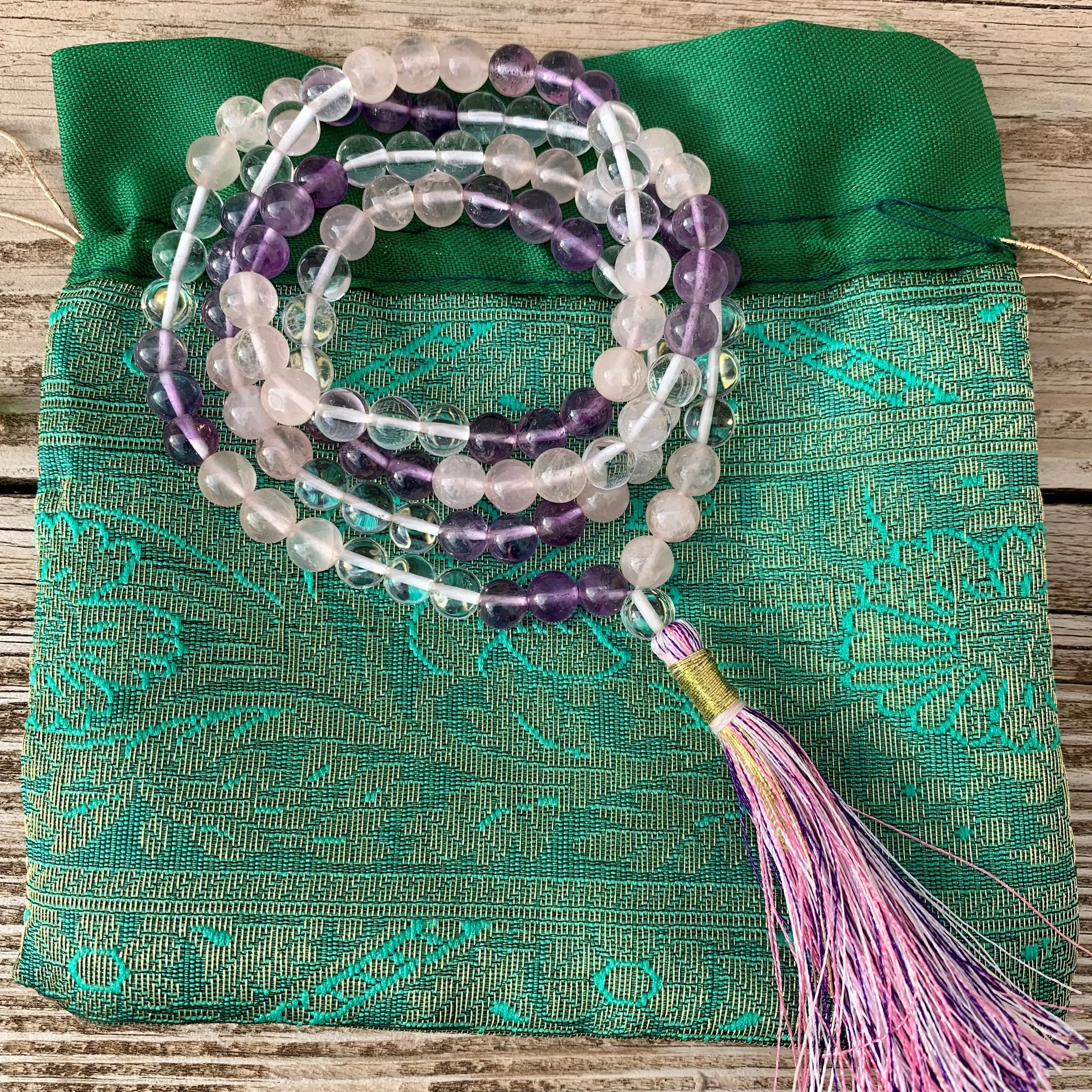Mala necklace "the golden triangle"