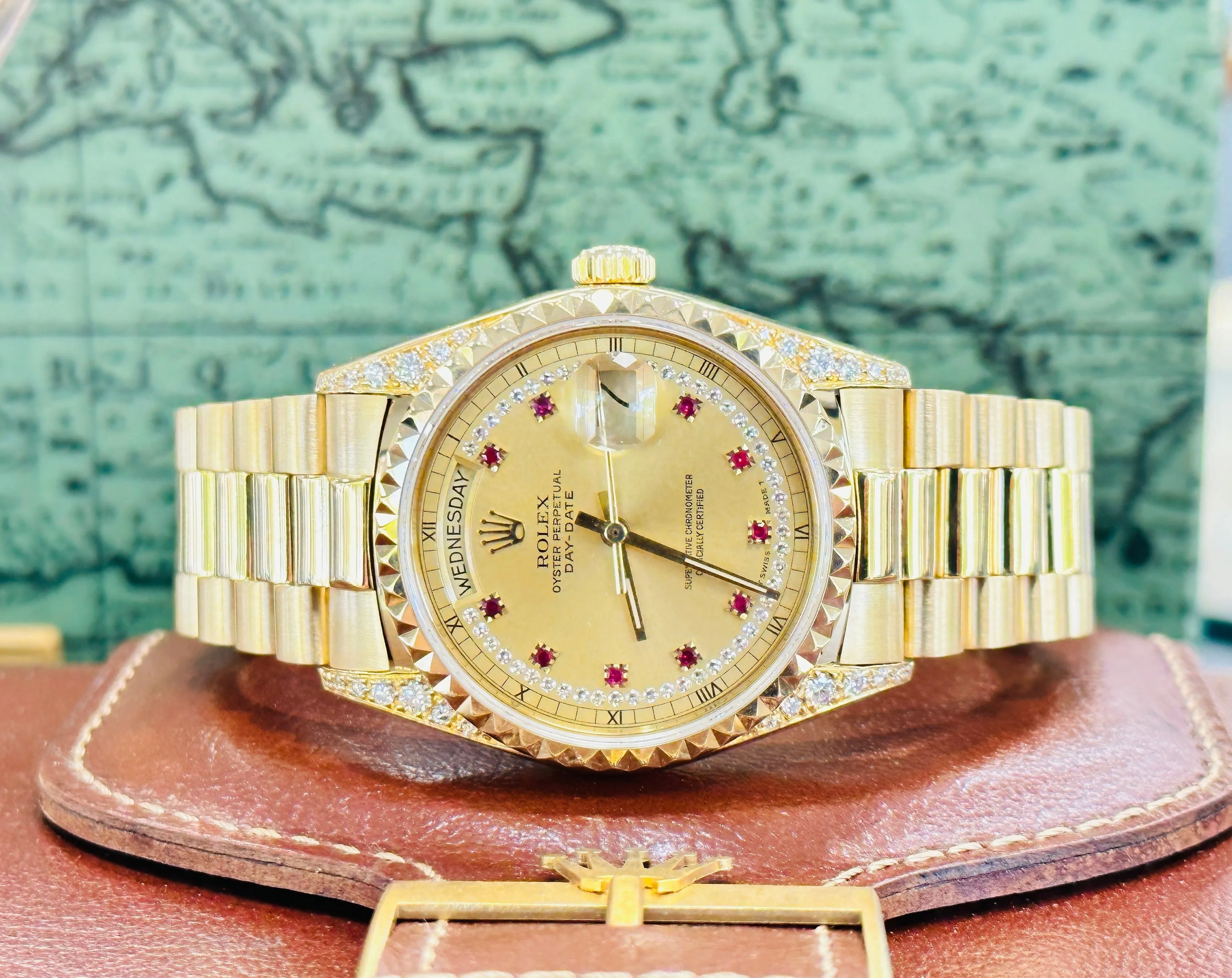Rolex Day-Date 36 President 36 18018 Pyramid Bezel Factory Diamond Ruby's Dial RARE