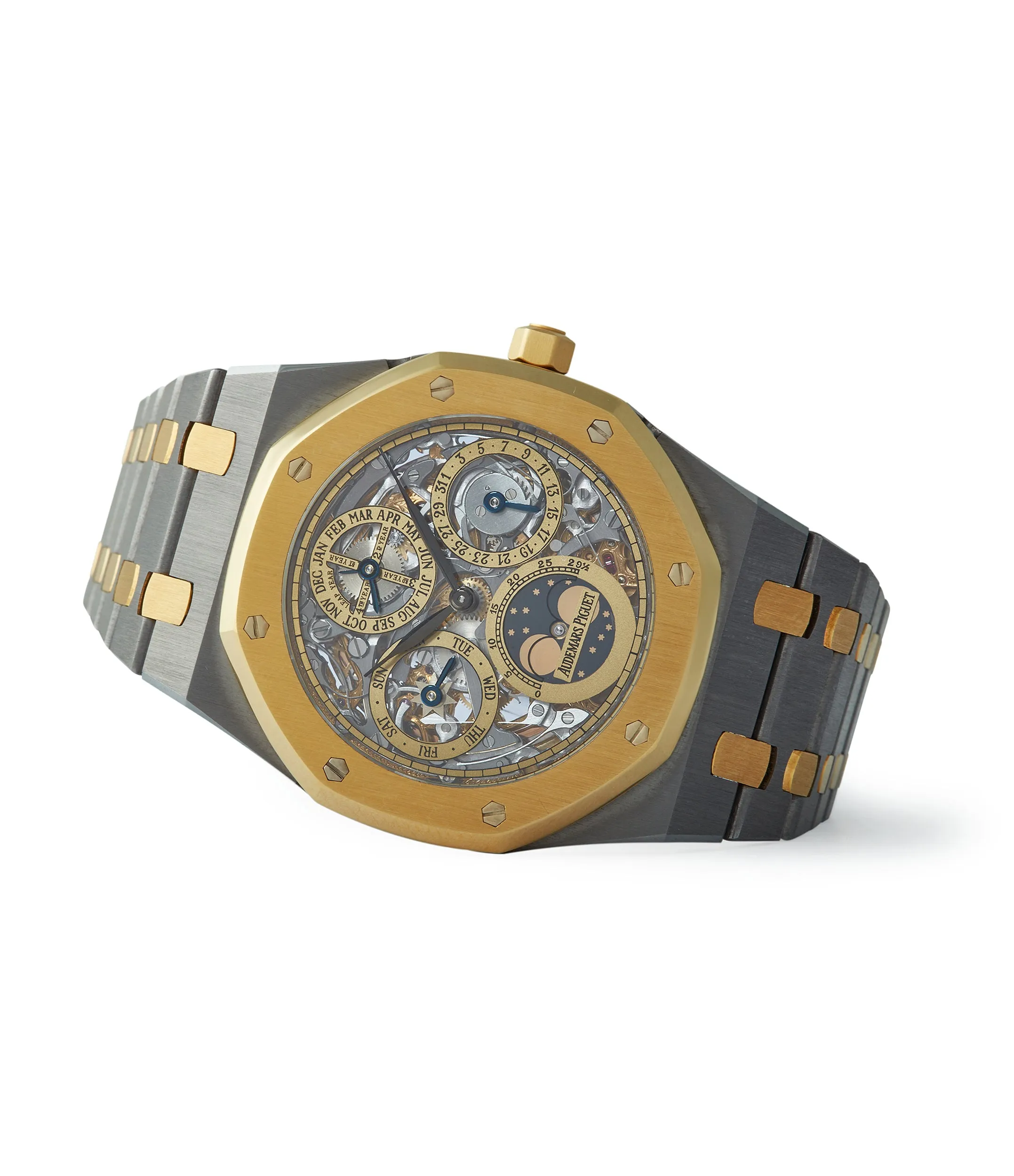 Royal Oak 25829TA | Tantalum and Yellow Gold