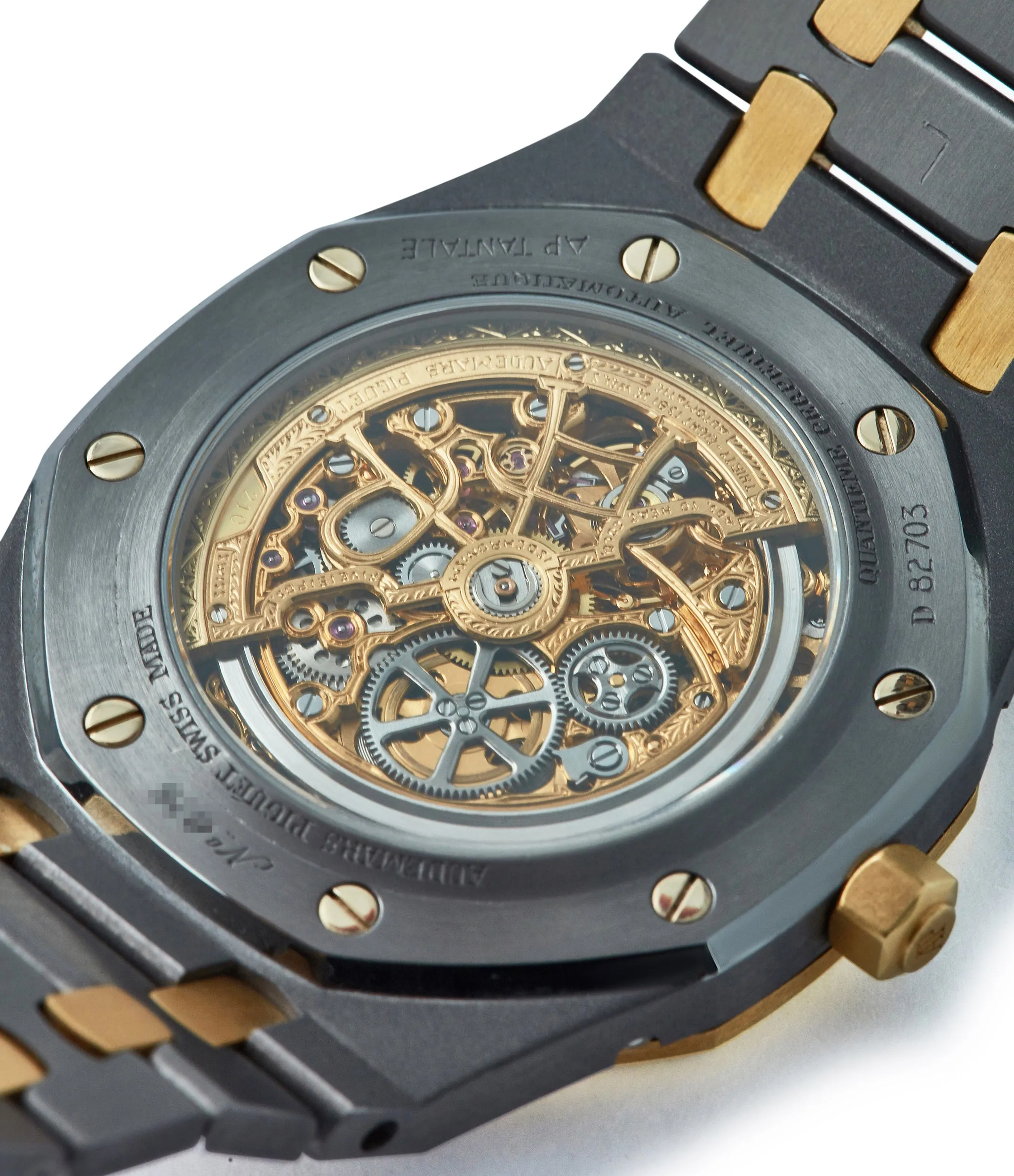 Royal Oak 25829TA | Tantalum and Yellow Gold