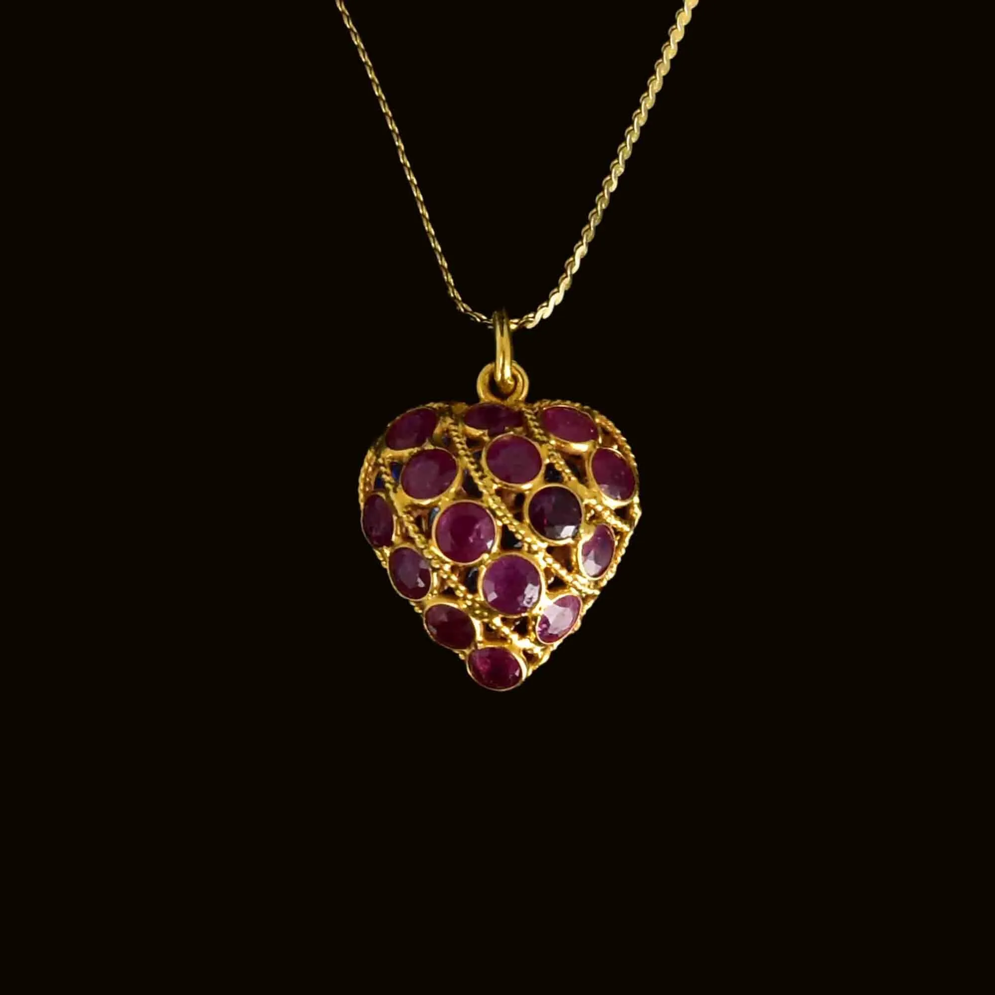 Vintage 14K Gold Filigree Ruby Sapphire Heart Pendant Necklace