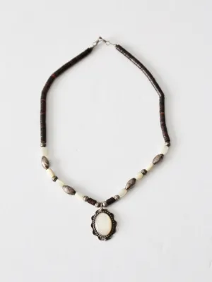 vintage beaded pendant necklace